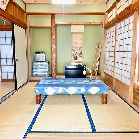 島の民泊 天川 -てぃんご- Tingo Japanese Kominka Stay Tatsugo Exterior foto